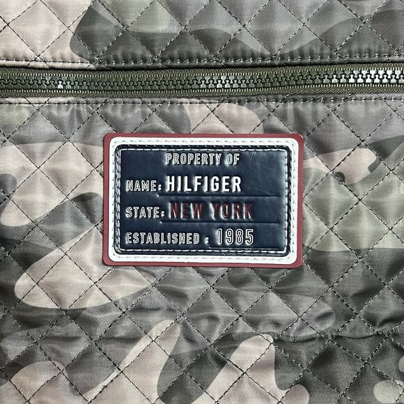 Tommy Hilfiger Camo Olive Quilted Mini-Backpack - Picture 4 of 14